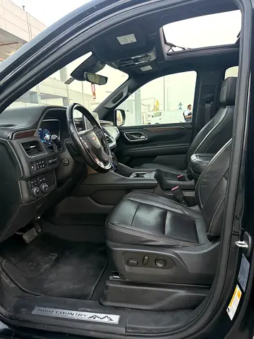 2023 Chevrolet SUBURBAN 照片 9