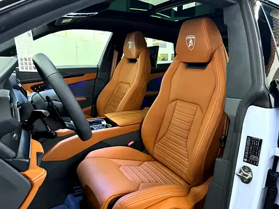 2026 Lamborghini URUS — миниатюра 11