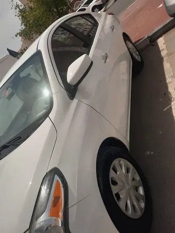 2018 Nissan VERSA 照片 3