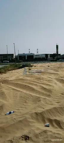 للبيع أرض تجاريه بالشارقه الحوشي