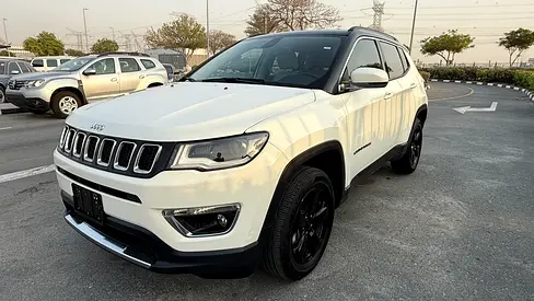 Jeep compass 4X4 Limited option 2018 Year 2.4L Gcc specifications, accident condition