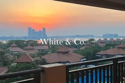 Sea View | Atlantis View | Available Now
