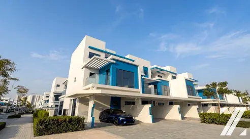 Brand New | Corner Unit | Spacious 5 Bed Villa