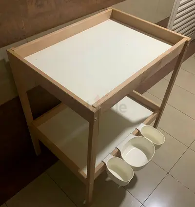 IKEA SNIGLAR Changing Table with GULLIGAST Changing Pad and noodle pillow