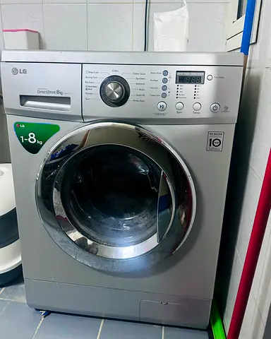 LG Front Load Washing Machine 8kg - Good Working Condition