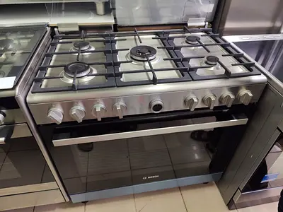 Bosch latest model 5 burner full gass with fan full heavy duety stove 90x60 cooking range