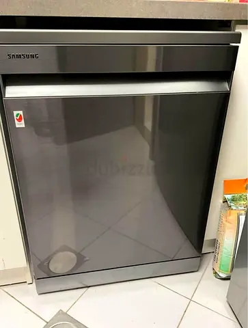 Samsung three racks dishwasher