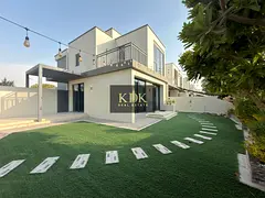 Spacious 4BR Villa | Maple 3 | Private Garden