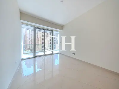 Spacious 3BR | Vacant | Sea View