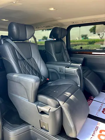 2023 Toyota GRANVIA — фото 18