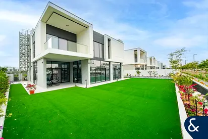 Pool and Park views | Type A | 5 Bedroom