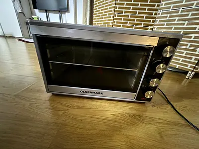 Oven