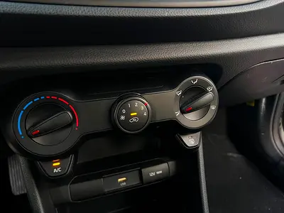 2023 KIA PICANTO 照片 16