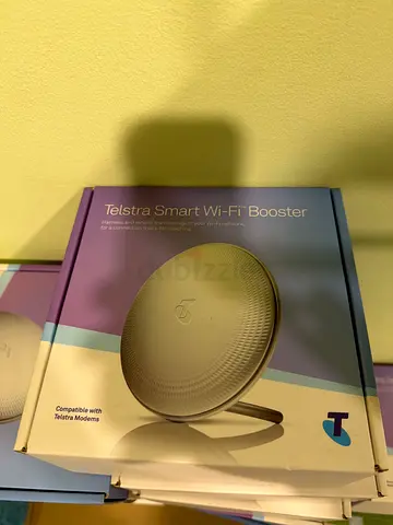 Telstra Smart Wi‑Fi Booster (like new, boxed)