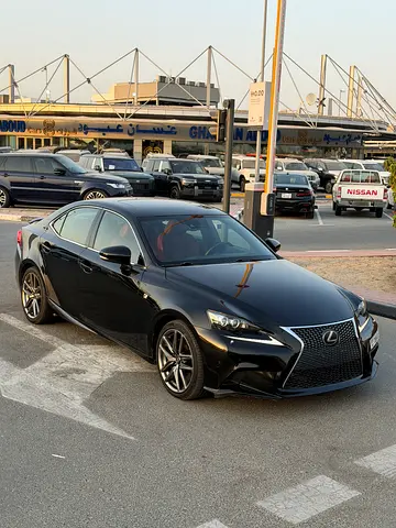 Lexus IS 350 2014 GCC Specs - F Sport perfect condition