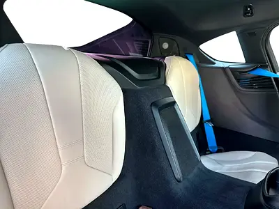 2016 BMW I8 — фото 10