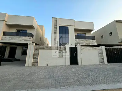 فيلا مميزة بالحليو من المالك مباشرة قريبه بجميع الخدامات