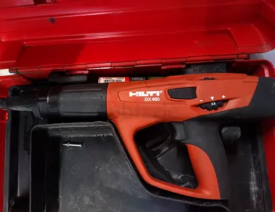 HILTI DX 460 NAILGUN