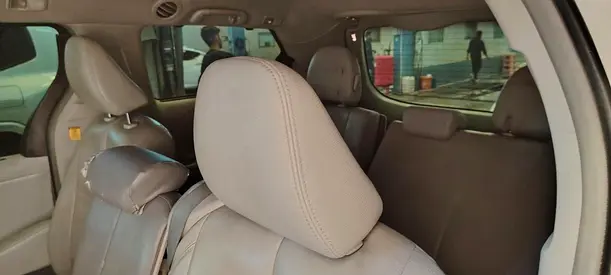 صورة 15 لـ 2011 Toyota SIENNA