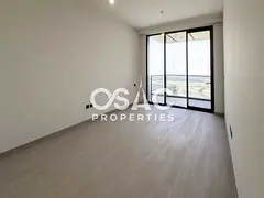 Brand New | High Floor | Creek Skyline Views
