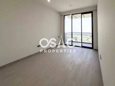 Brand New | High Floor | Creek Skyline Views