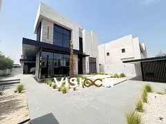 specious 5BR- Modern Villa-Private Pool -Elevator