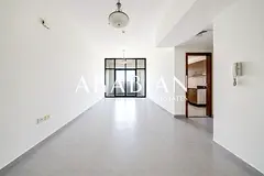 Vacant | Spacious | Prime Area