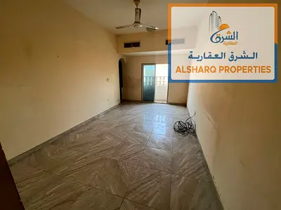 استديو مع بلكونه الروضه تسهيلات في الدفعات قريب من الخدمات سهل المخرج لدبي والشارقه