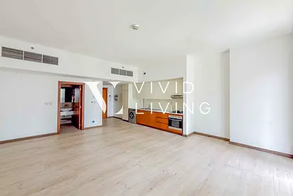 Pool View | Vacant On Transfer | Large Studio
