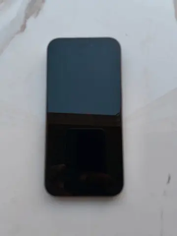 I phone 15 pro i cloud locked same like new