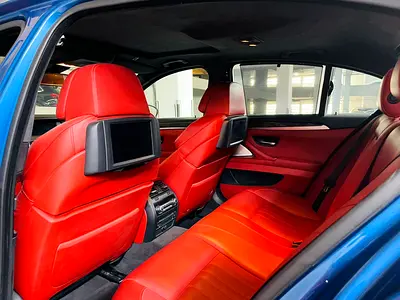 2013 BMW M5 thumbnail 8