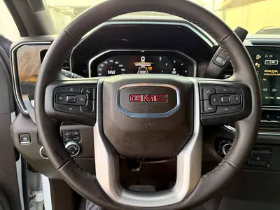 2025 GMC SIERRA — фото 15