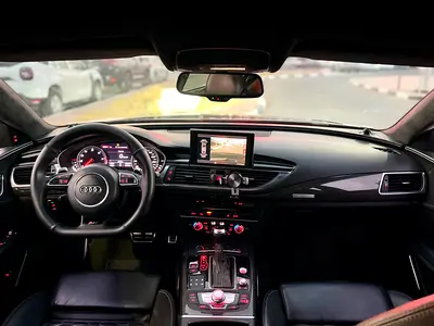 2017 AUDI RS7 — фото 9