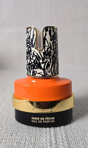 Scentasy Noir de Pêche by Armaf Perfume for Women