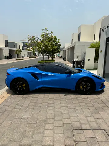 2023 Lotus EMIRA photo 1