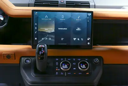 صورة مصغرة 8 لـ 2024 LAND Rover DEFENDER