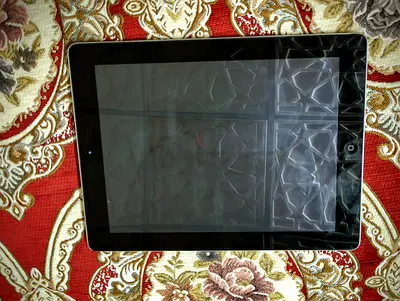 Apple iPad 32GB for Sale – Good Condition
