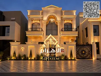 A luxurious classic villa in Al-Haliyo 2 on a main street, with a 15-meter front setback providing privacy and extra space. It includes 6 bedrooms,
