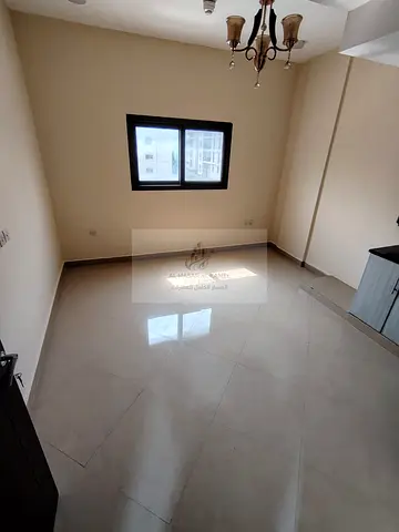 استديو مميز للإيجار في البوطينة بموقع حيوي قريب من المدارس والمولات والحدائق والمطاعم والسوبرماركت والمساجد وجميع الخدمات متاح استديو للإيجار في منطق
