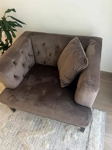 Plush Tufted Single-Seat Armchair in Brown Velvet