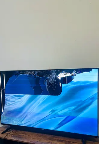 50" LED TV with cracked screen - for parts/repair