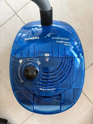 Siemens Synchropower Bagless Vacuum Cleaner 2200W