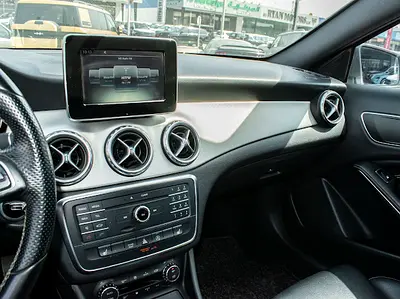 2017 Mercedes-BENZ GLA — миниатюра 12