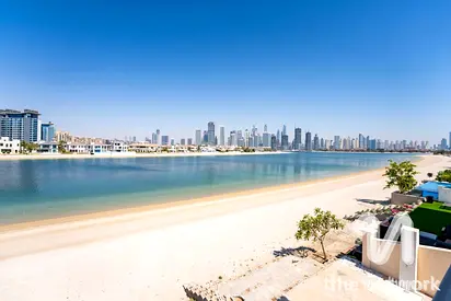 Luxury 4BR Villa | Beach Access | Spacious
