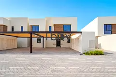 Double Row - End Unit | 3BR + Maid