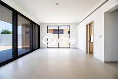 5-bed Villa | Spacious Layout | Quality Finishes