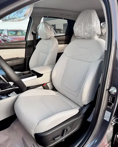 صورة 9 لـ 2025 Hyundai TUCSON