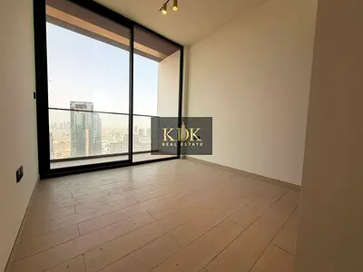 Pool View | Fitted Kitchen | Higher Floor