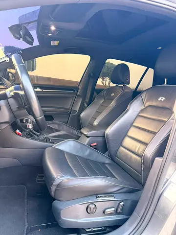صورة 13 لـ 2019 Volkswagen GOLF R