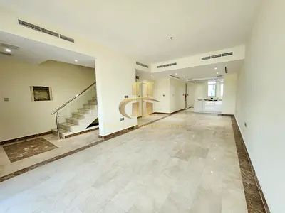 4 BR + Maid | Study | Near Park and Exit